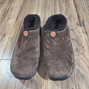 Merrell Womens Brown Suede Slip On shoes size 10.5
